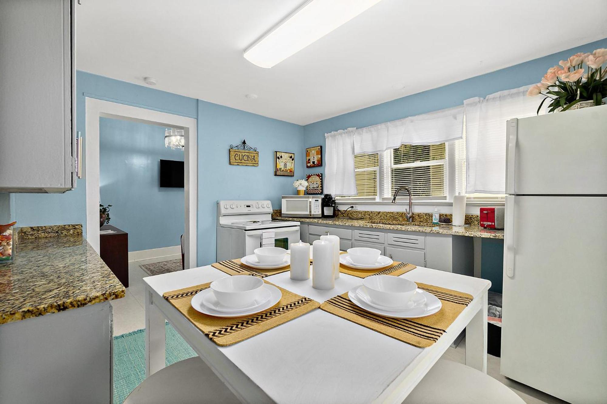 Casa Maria 2- Charming, Quaint Apt Next To Everything Downtown! Сент-Огастин Экстерьер фото