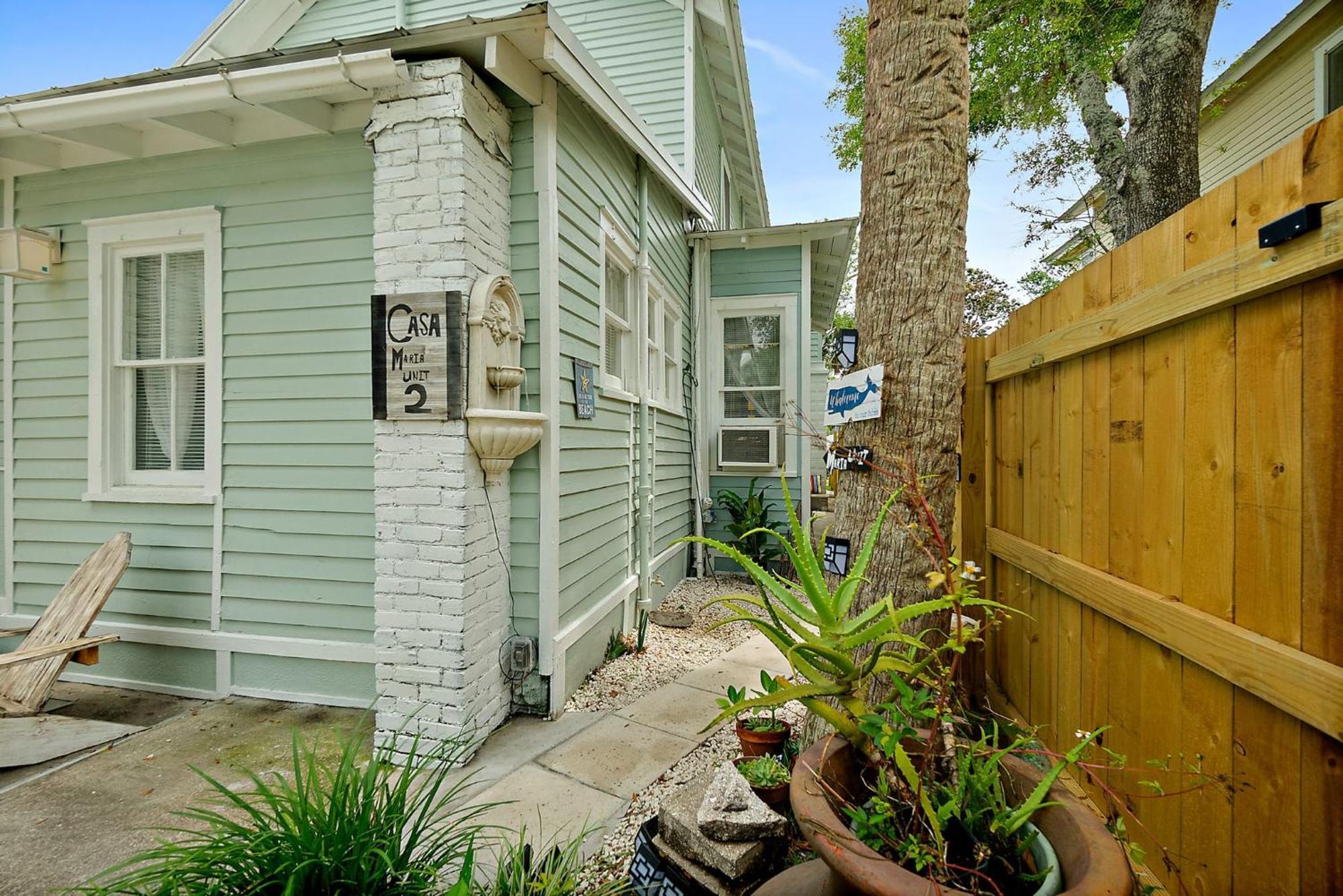 Casa Maria 2- Charming, Quaint Apt Next To Everything Downtown! Сент-Огастин Экстерьер фото